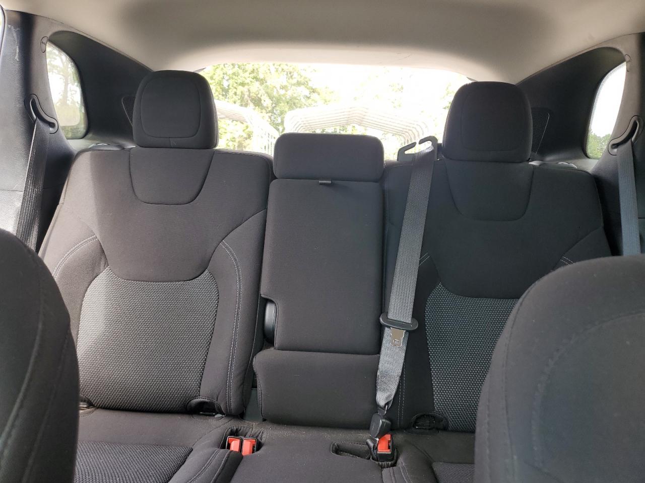 2020 Jeep Cherokee Latitude VIN: 1C4PJLCB8LD652498 Lot: 82122005