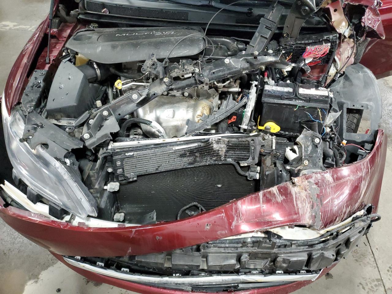 2015 Chrysler 200 Limited VIN: 1C3CCCABXFN695514 Lot: 82120785