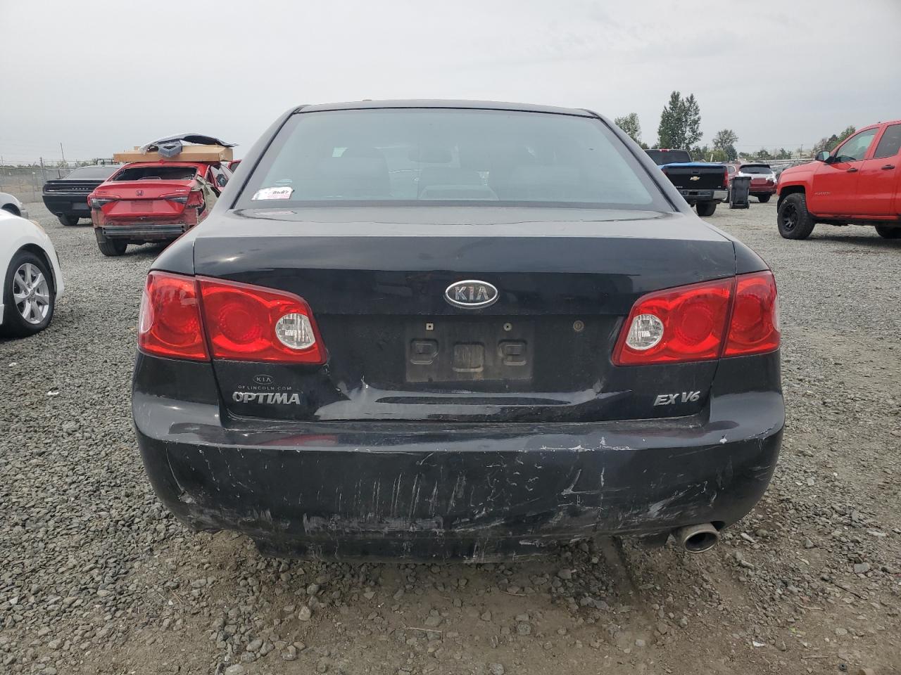 2008 Kia Optima Lx VIN: KNAGE124585237374 Lot: 71871855