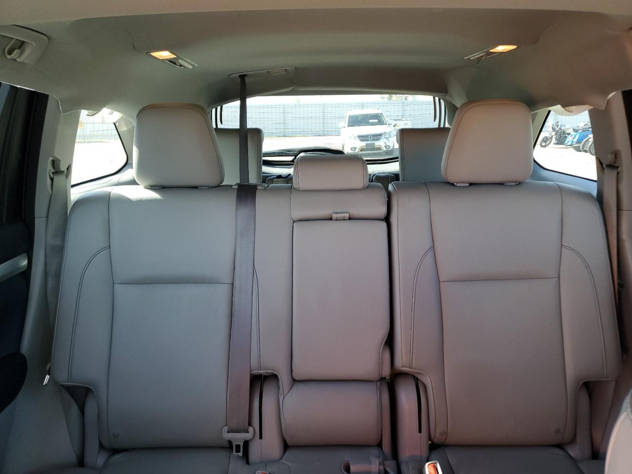 2015 Toyota Highlander Xle VIN: 5TDJKRFH5FS086055 Lot: 71677275