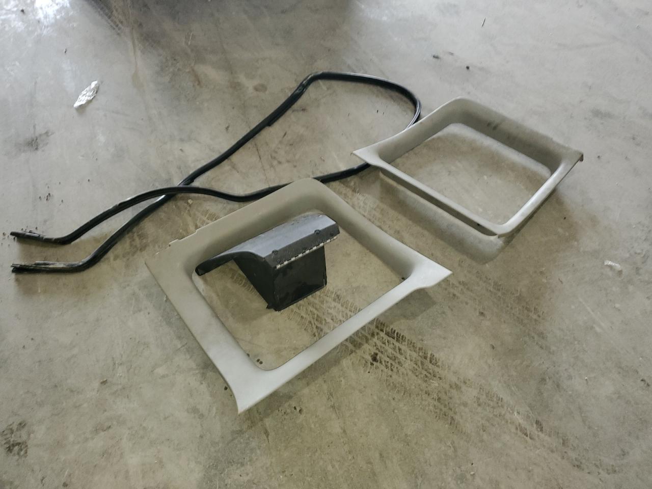 2002 Dodge Ram Wagon B3500 VIN: 2B5WB35Y92K109605 Lot: 81635945