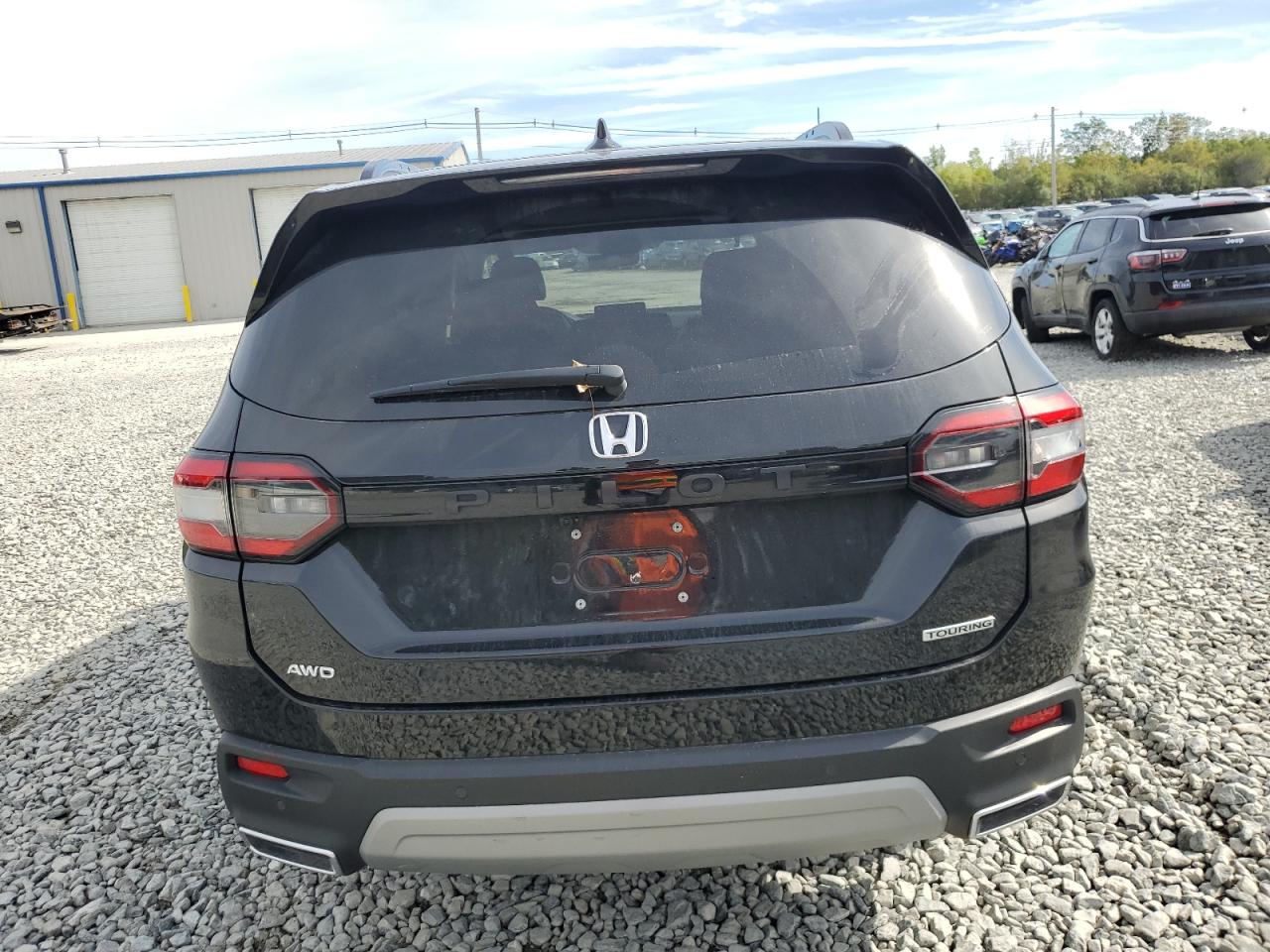 2024 Honda Pilot Touring VIN: 5FNYG1H75RB013900 Lot: 84413725