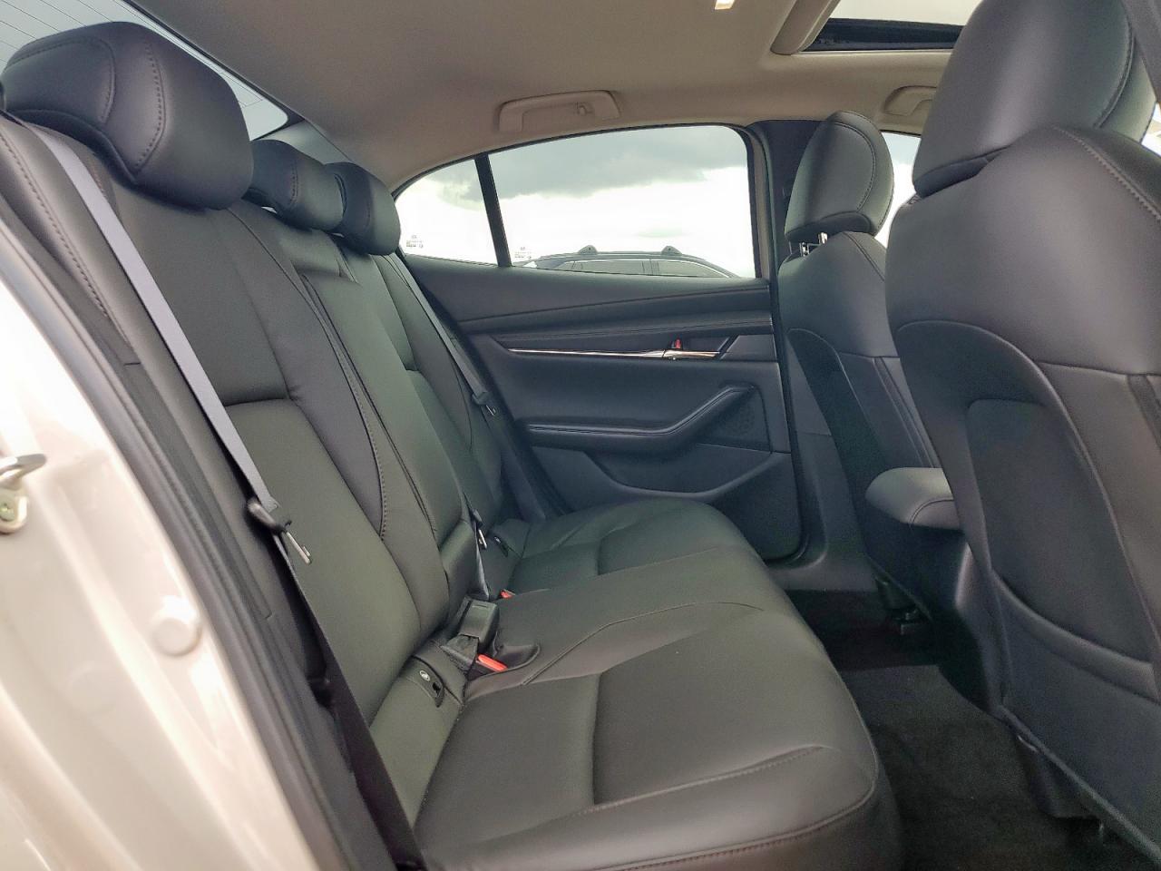 2025 Mazda 3 Preferred VIN: 3MZBPACM8SM450419 Lot: 83863645