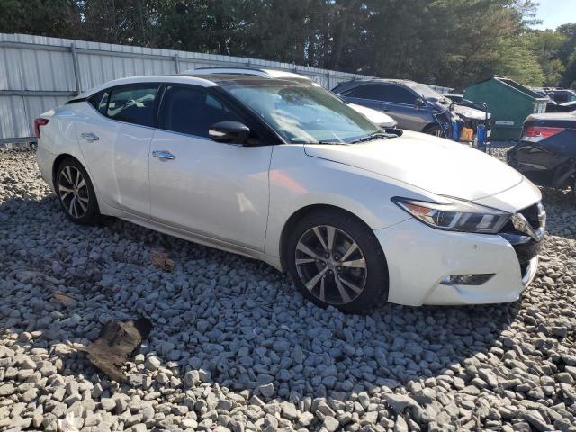  NISSAN MAXIMA 2017 Белы