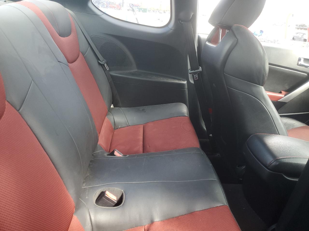 2010 Hyundai Genesis Coupe 2.0T VIN: KMHHT6KD9AU020363 Lot: 81842285