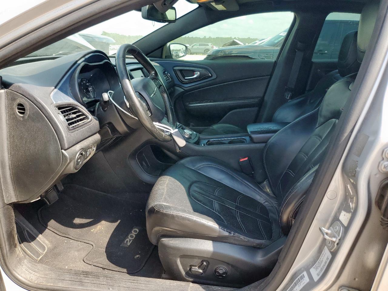 2015 Chrysler 200 S VIN: 1C3CCCBB0FN613708 Lot: 71655585