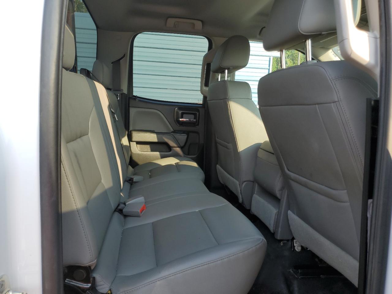 2018 Chevrolet Silverado C2500 Heavy Duty VIN: 1GC2CUEGXJZ242109 Lot: 81091375