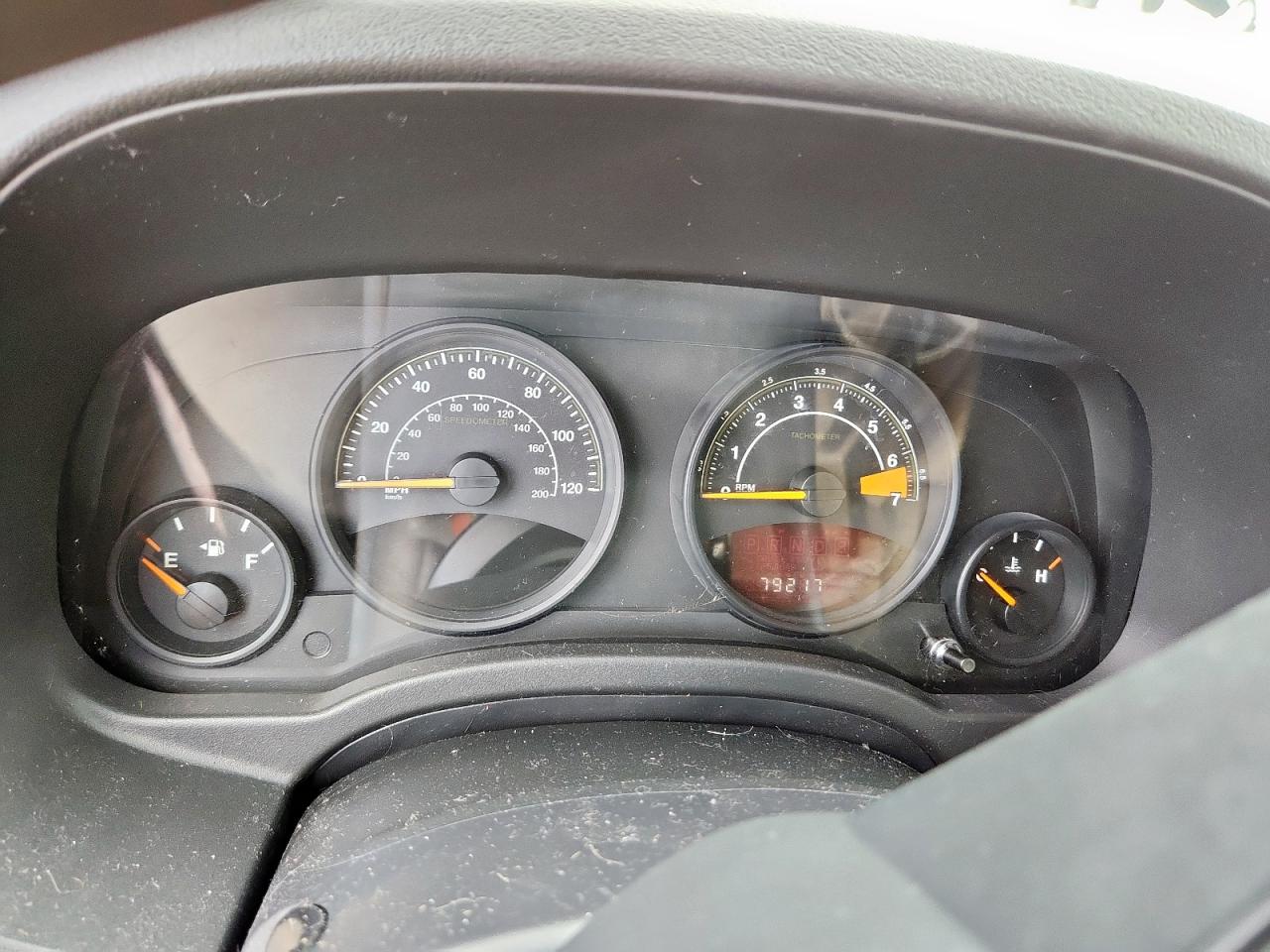 2016 Jeep Compass Sport VIN: 1C4NJCBA9GD656176 Lot: 81149295