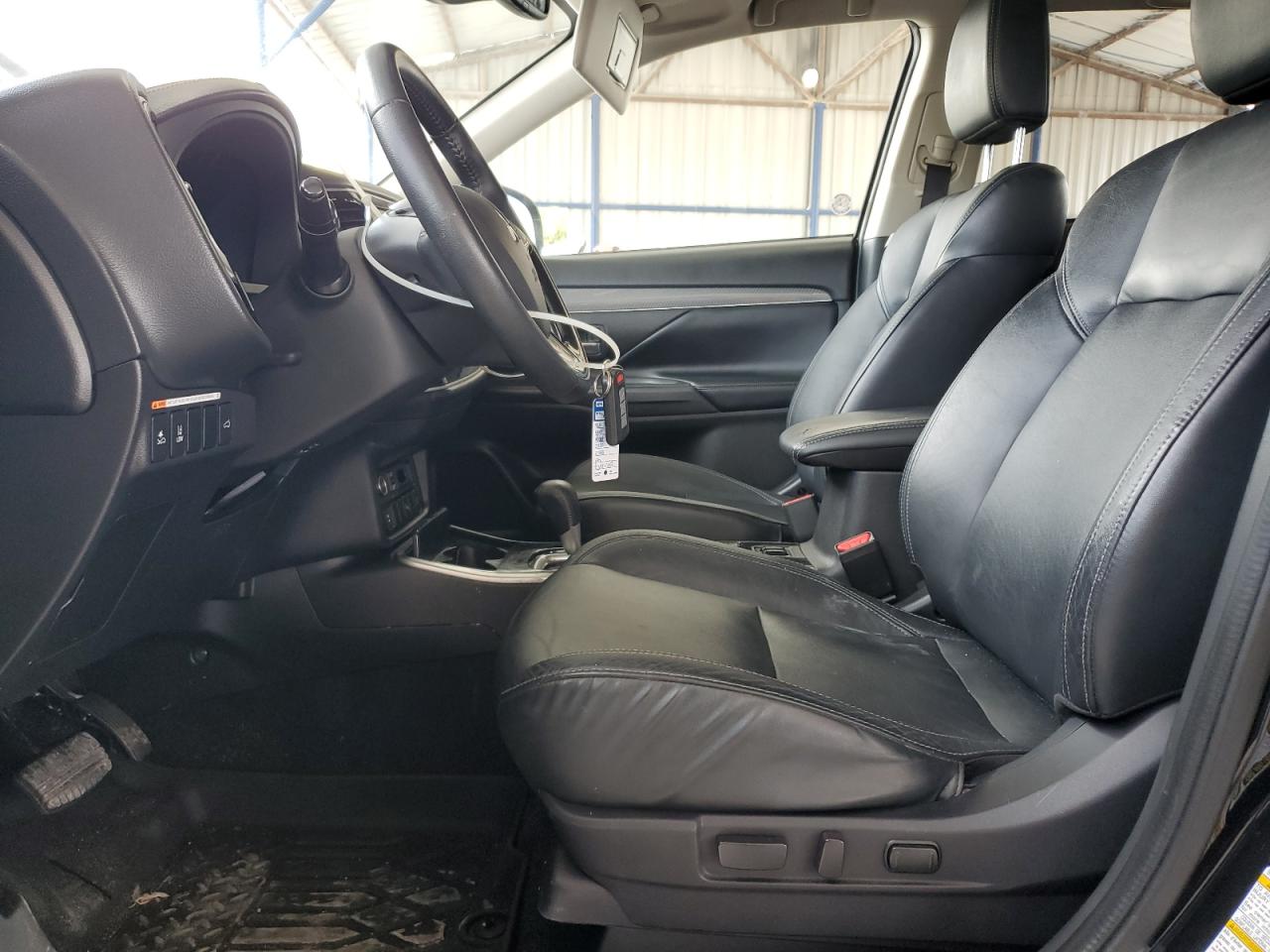 2020 Mitsubishi Outlander Se VIN: JA4AZ3A35LZ028343 Lot: 81635065