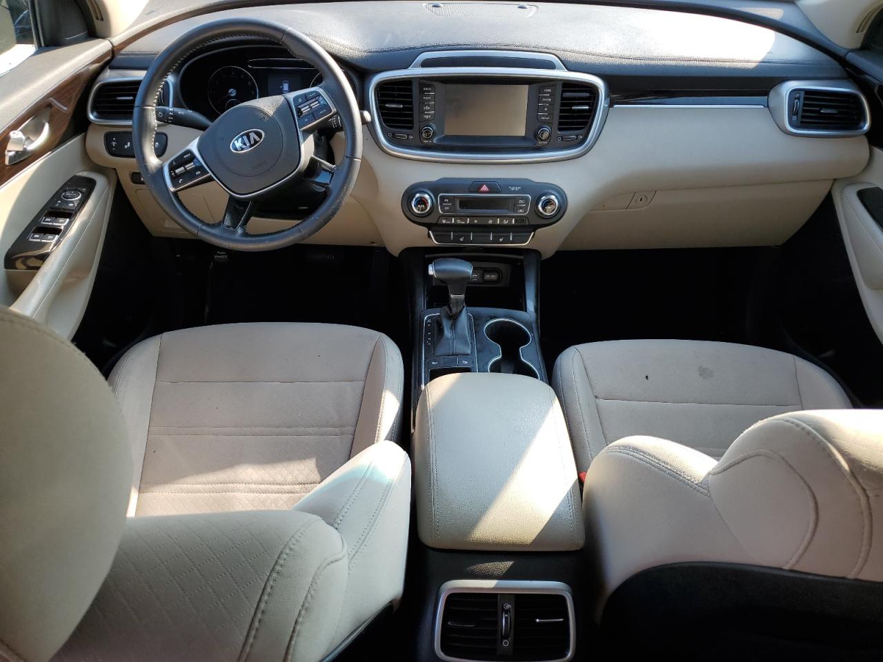 2020 Kia Sorento L VIN: 5XYPG4A37LG624936 Lot: 80430685