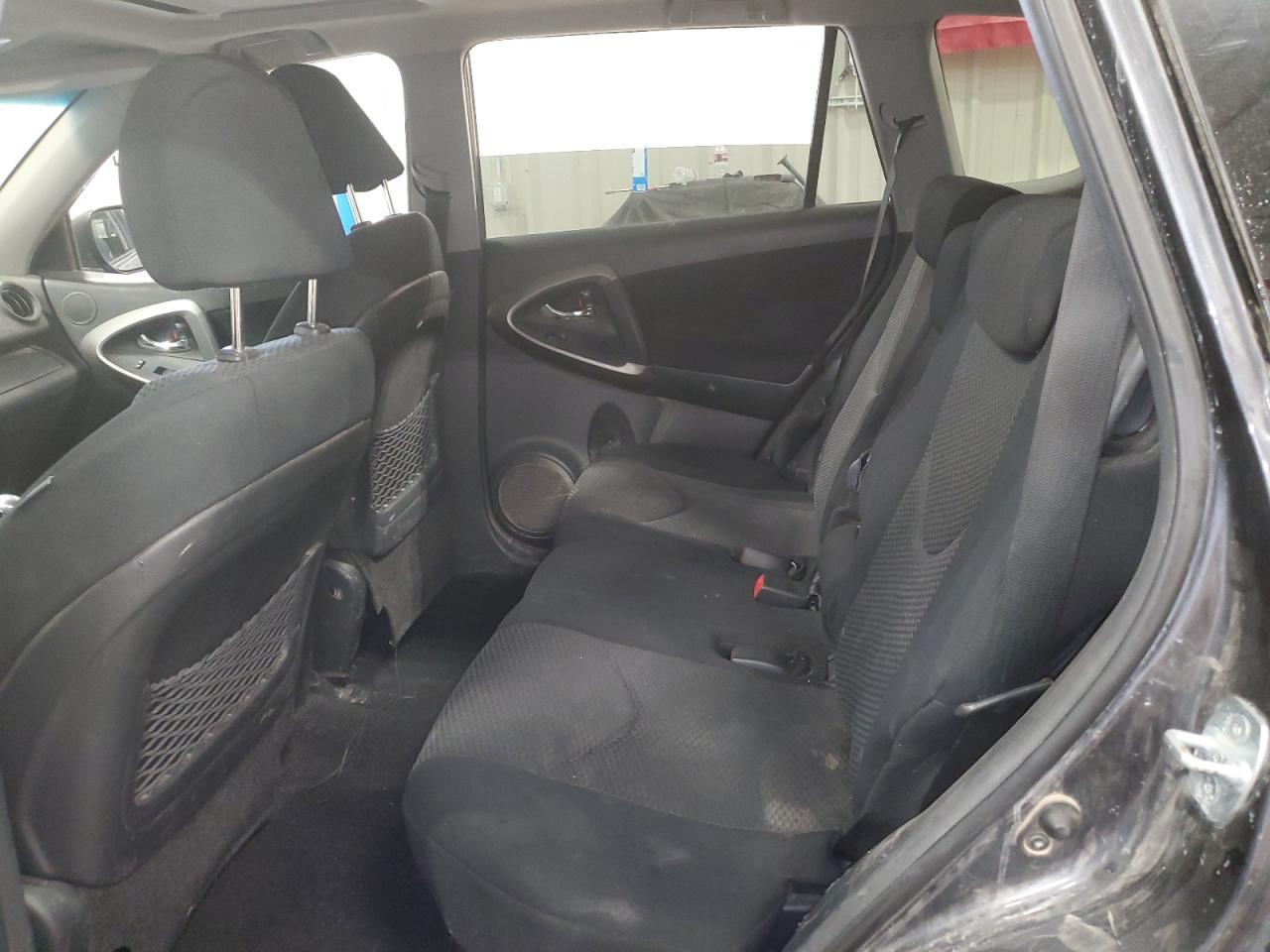 2011 Toyota Rav4 Sport VIN: JTMRK4DV2B5100217 Lot: 80627005