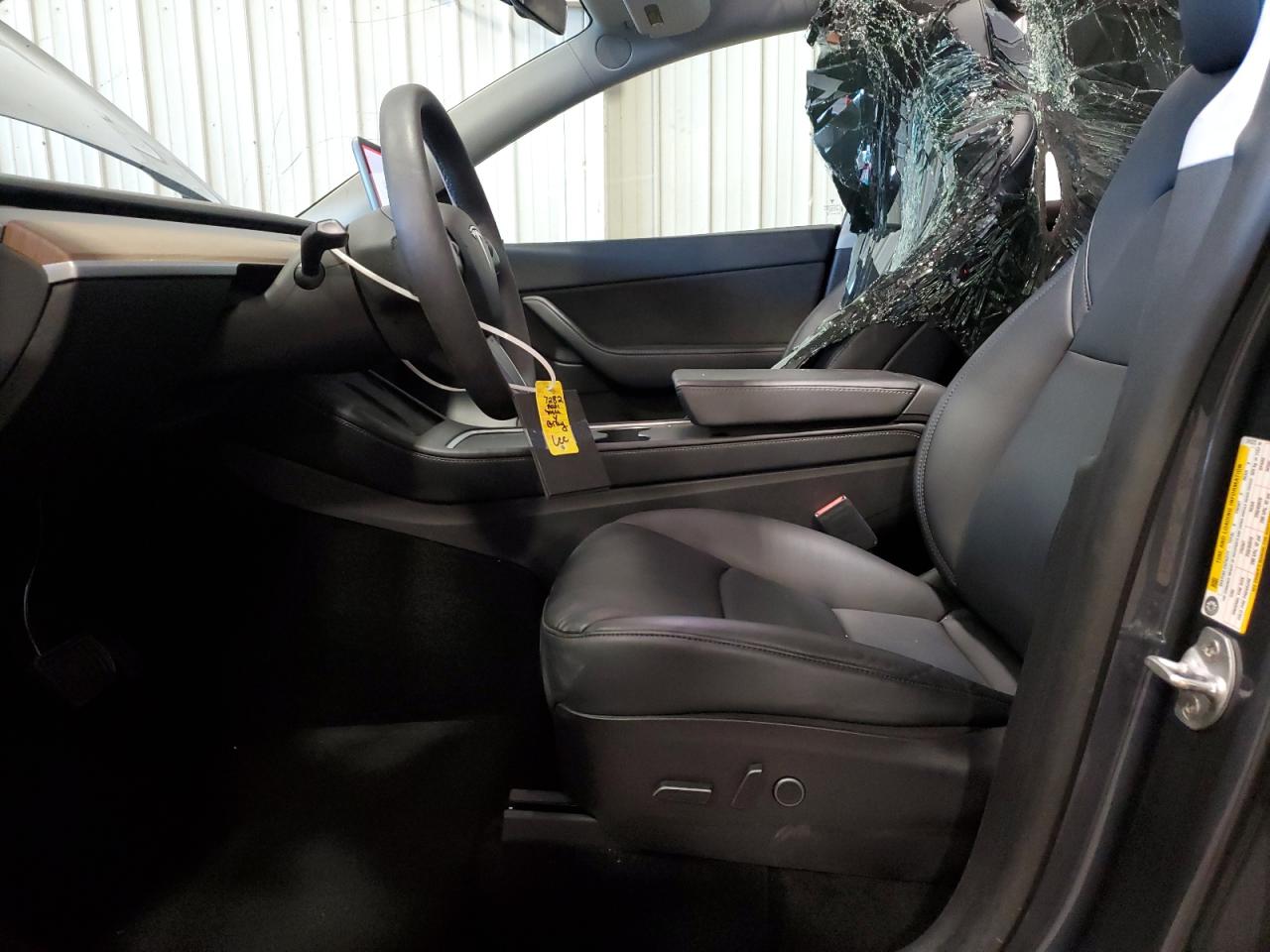 2021 Tesla Model Y VIN: 5YJYGDEE9MF241573 Lot: 80918595