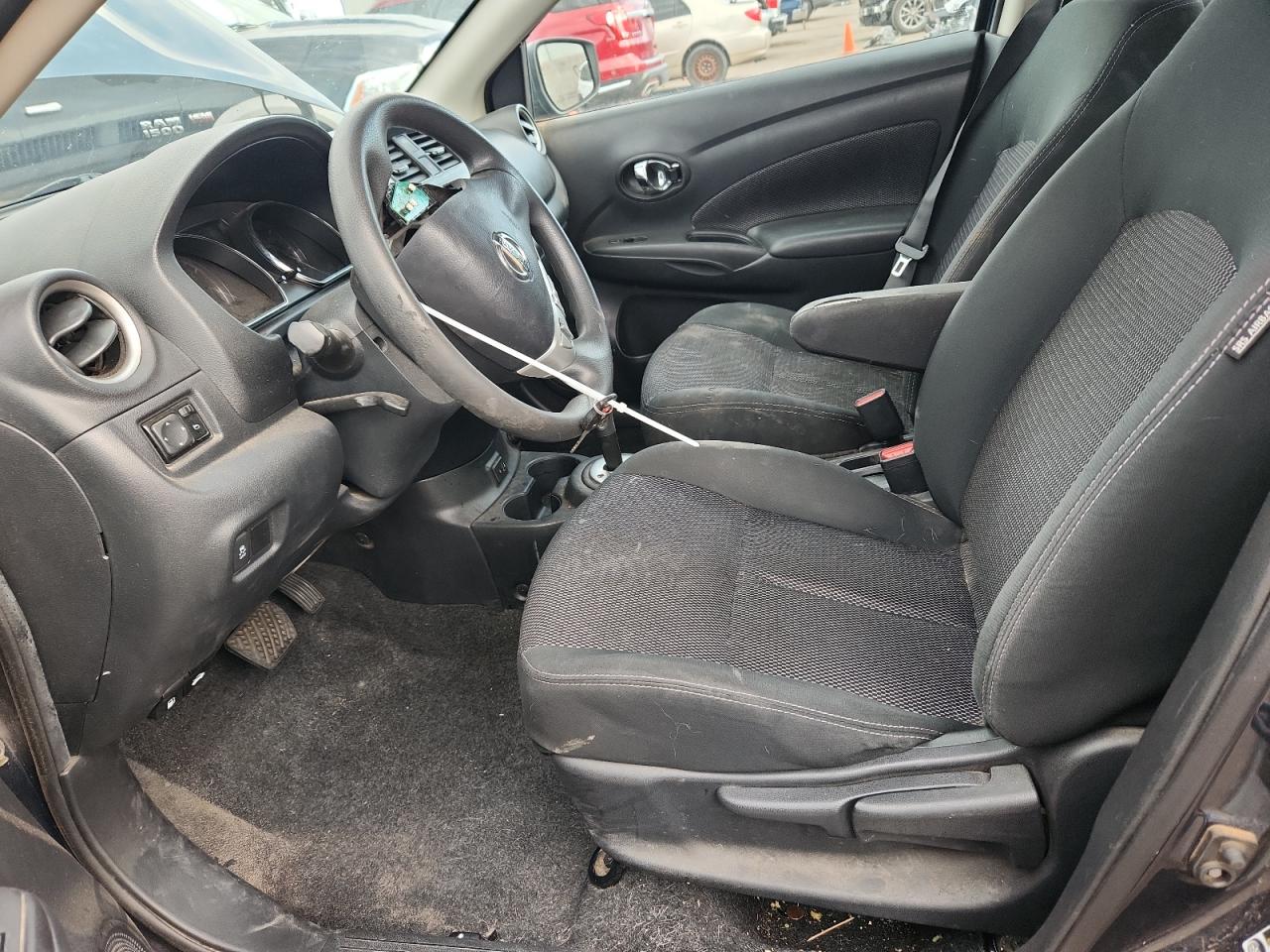 2017 Nissan Versa S VIN: 3N1CN7AP5HL895313 Lot: 81854685