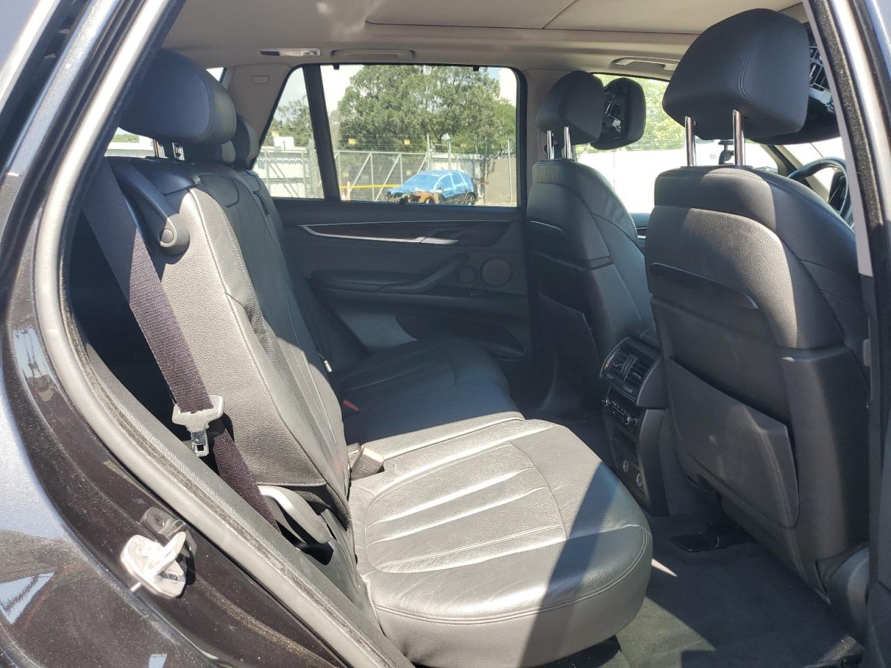2015 BMW X5 xDrive50I VIN: 5UXKR6C54F0J77599 Lot: 71743615