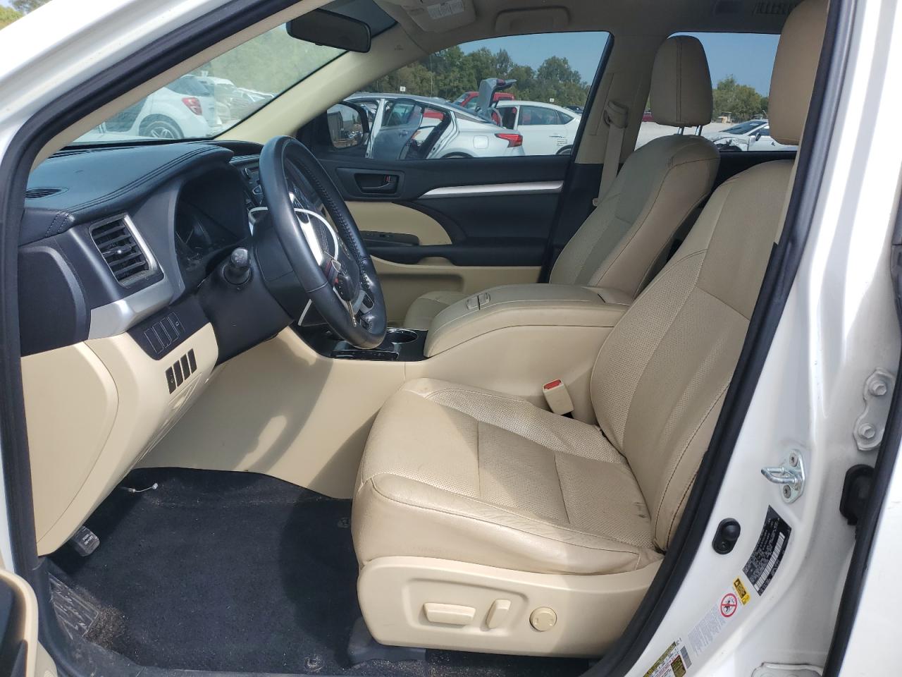 2015 Toyota Highlander Le VIN: 5TDZKRFH8FS054266 Lot: 71810375