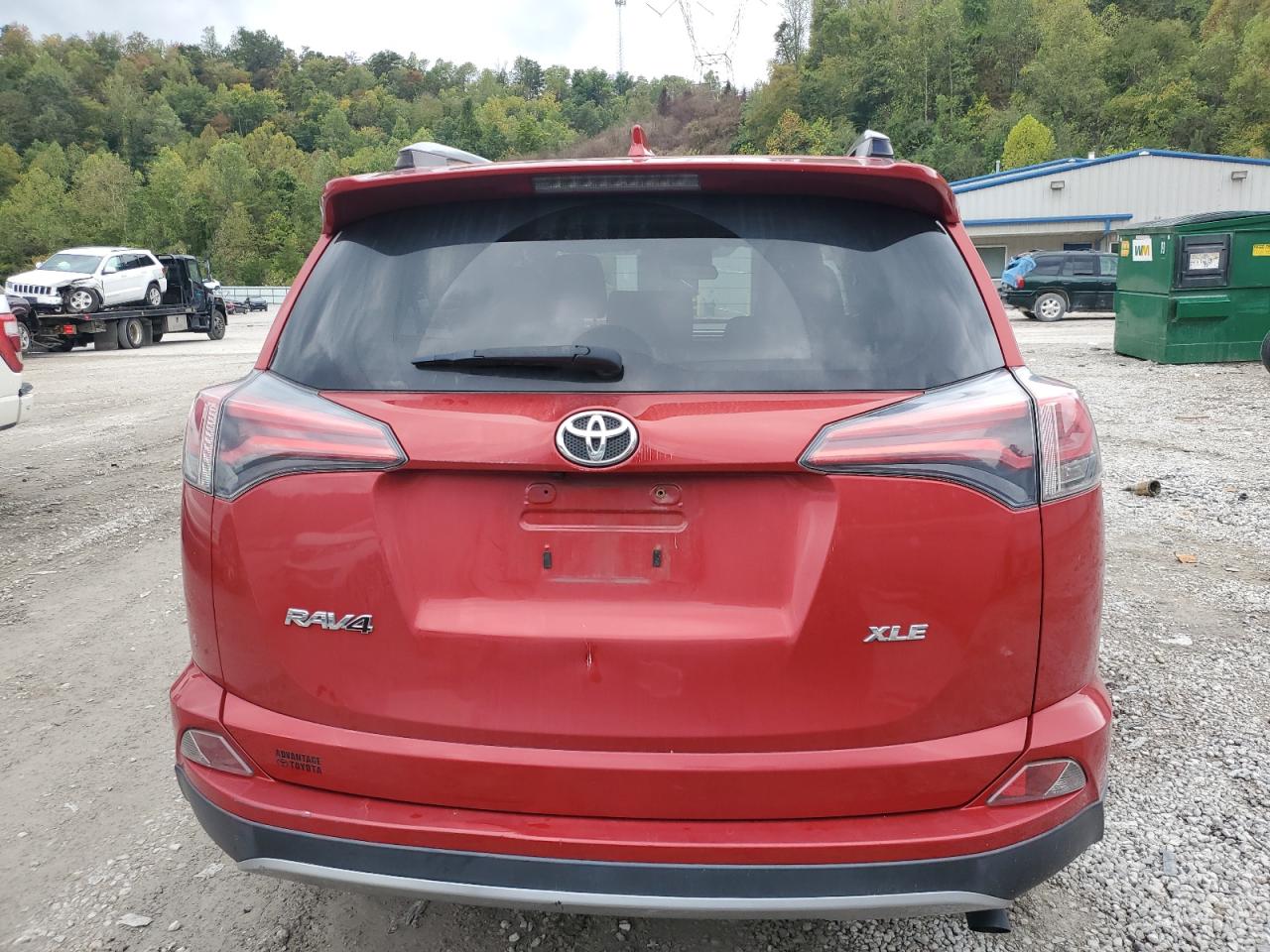 2017 Toyota Rav4 Xle VIN: JTMWFREV6HJ146670 Lot: 84022085