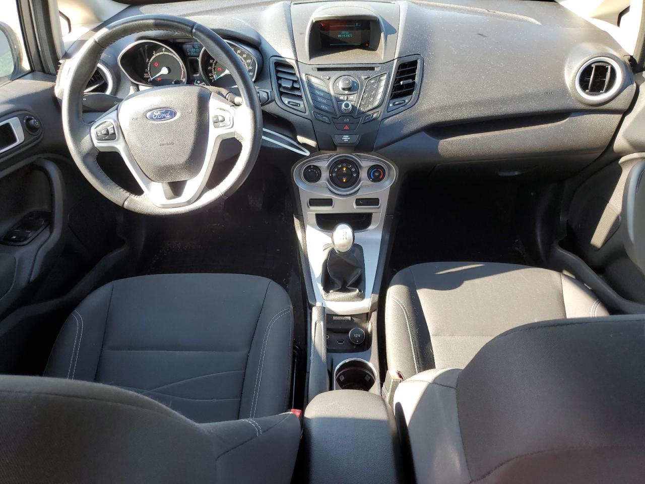 2015 Ford Fiesta Se VIN: 3FADP4EJ0FM178637 Lot: 81524185