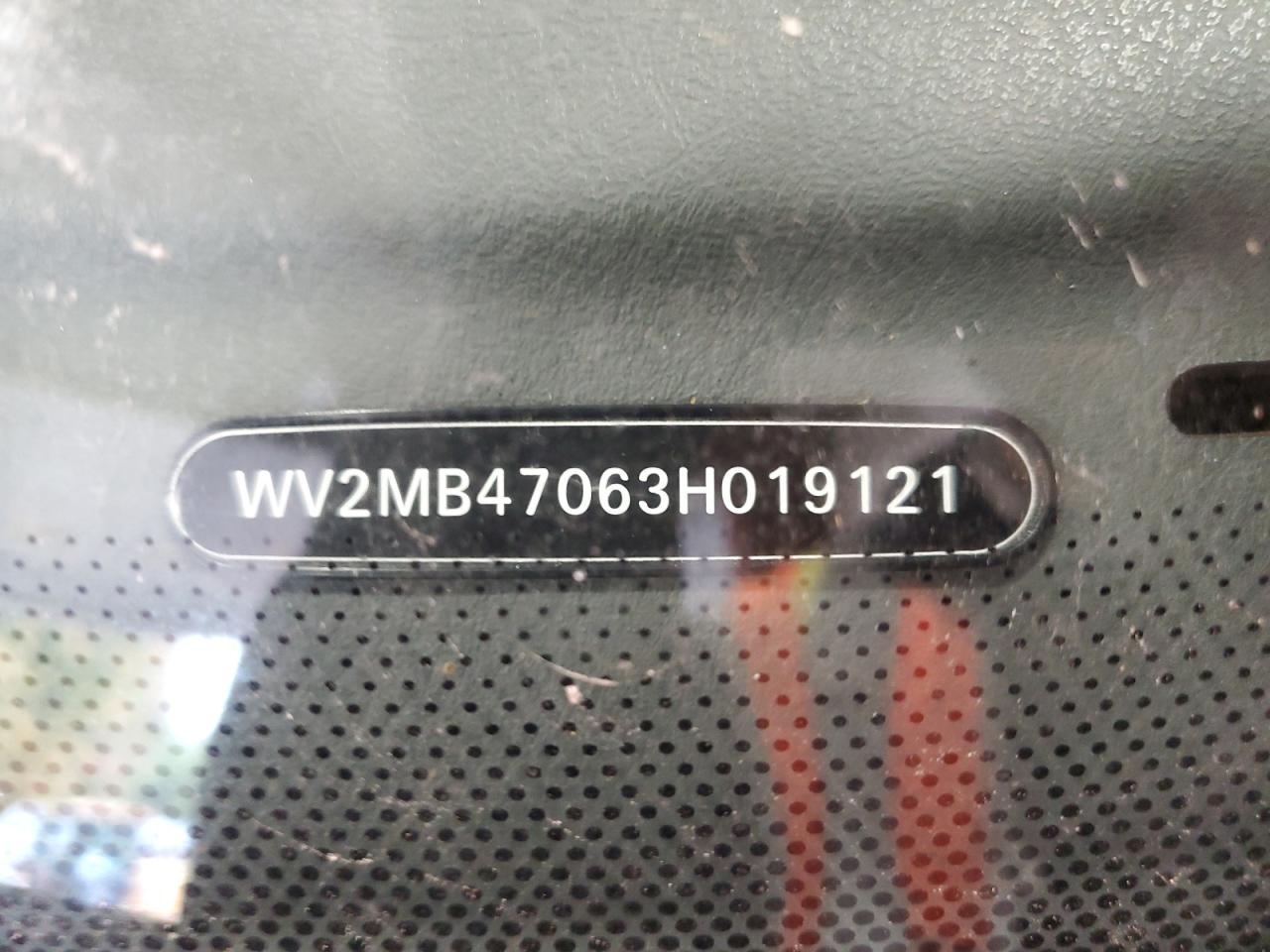 2003 Volkswagen Eurovan Mv VIN: WV2MB47063H019121 Lot: 81810215