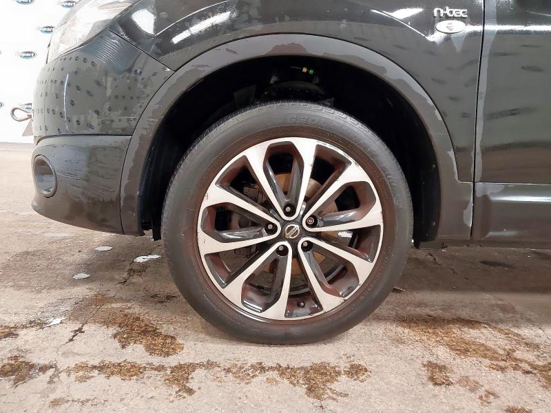 2011 NISSAN QASHQAI N-TEC