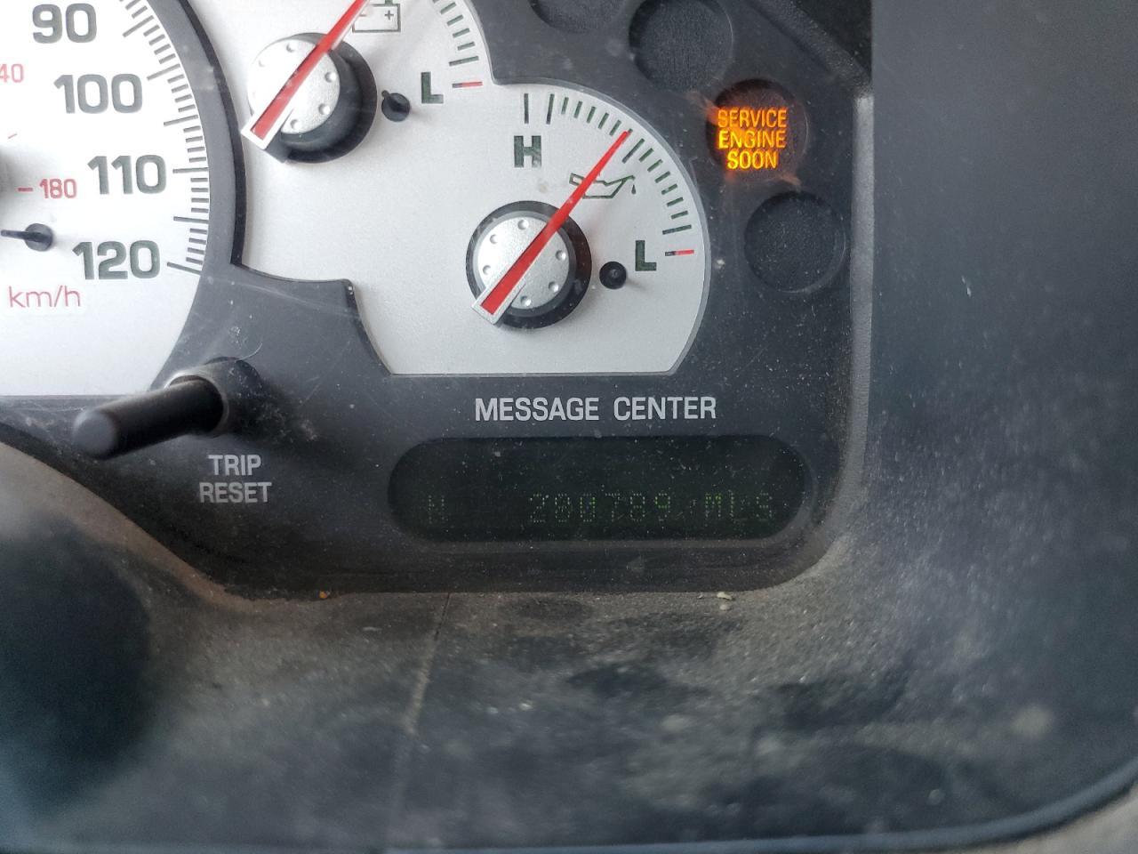 2002 Mercury Mountaineer VIN: 4M2DU86W02ZJ26397 Lot: 80364285