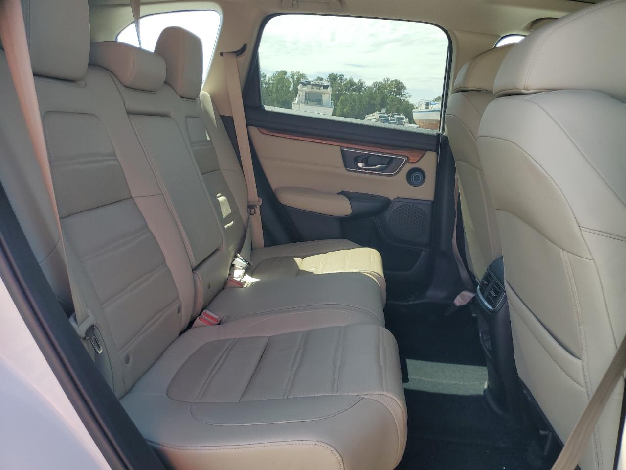 2019 Honda Cr-V Touring VIN: 2HKRW1H92KH505400 Lot: 80844315
