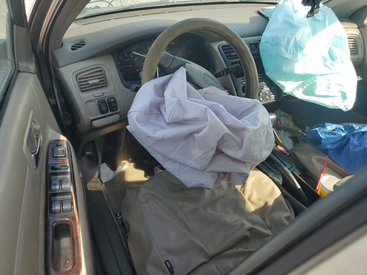 2000 Honda Accord Ex VIN: 1HGCG5669YA086014 Lot: 71929645