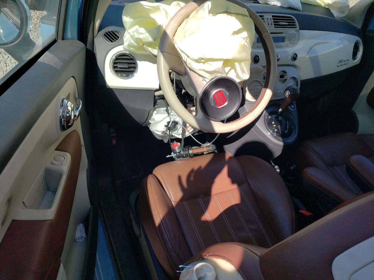 2015 Fiat 500 Lounge VIN: 3C3CFFCR9FT570779 Lot: 70997455