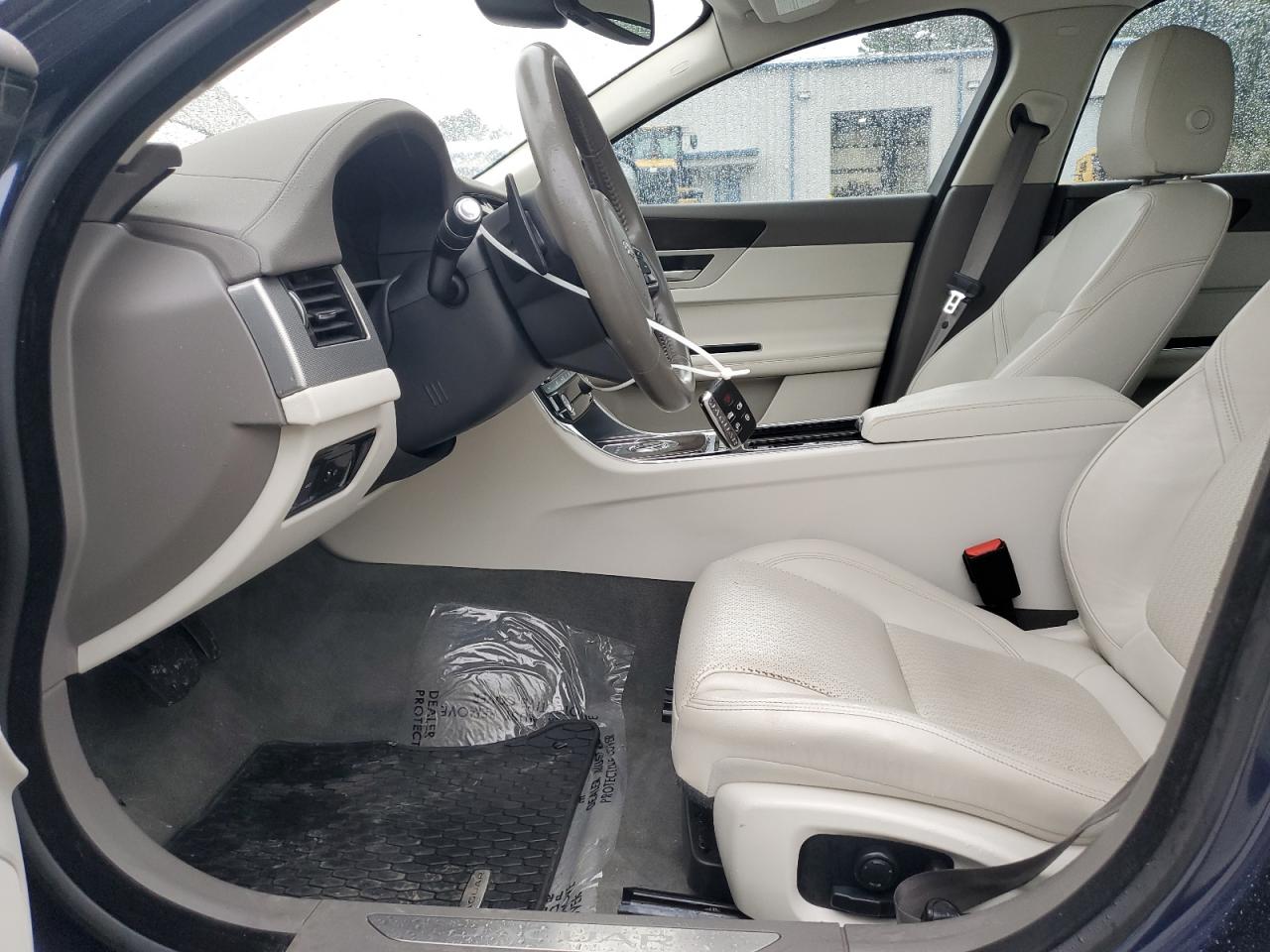 2016 Jaguar Xf Prestige VIN: SAJBK4BV9GCY21482 Lot: 81254335