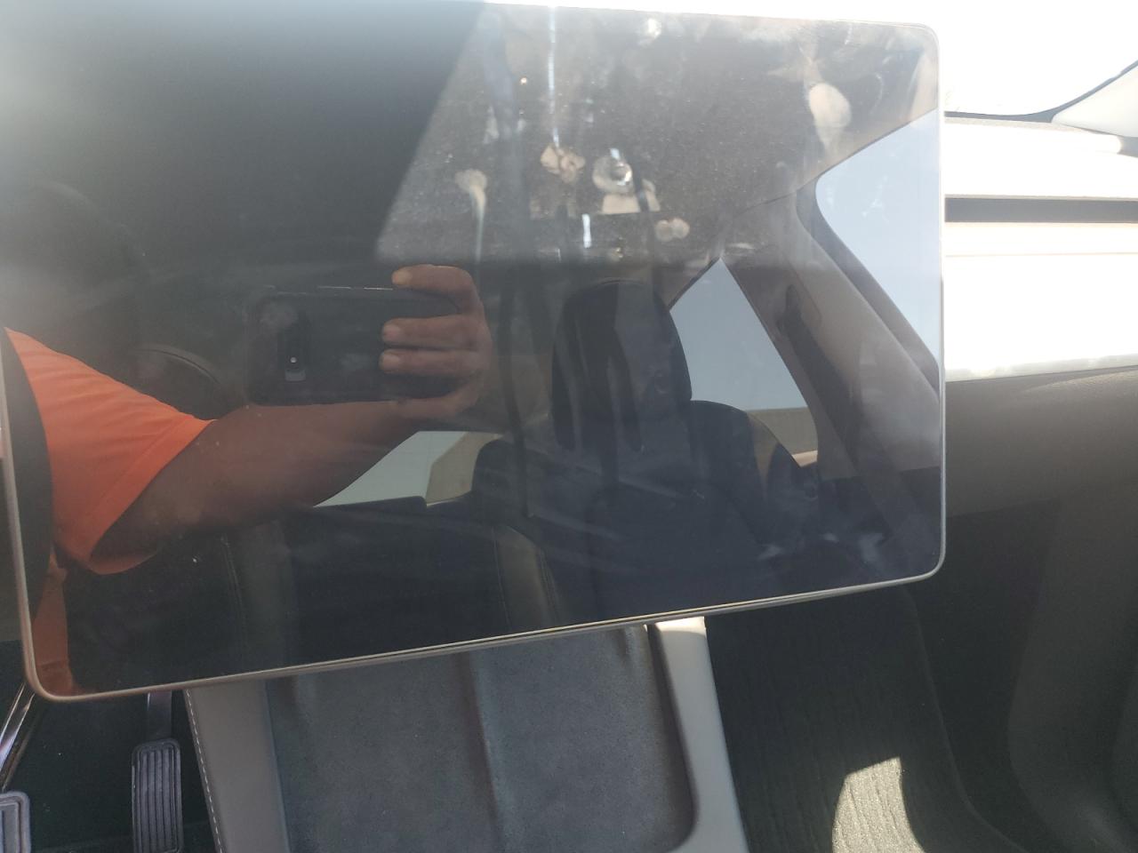 2024 Tesla Model Y VIN: 7SAYGDED2RF164191 Lot: 71048385