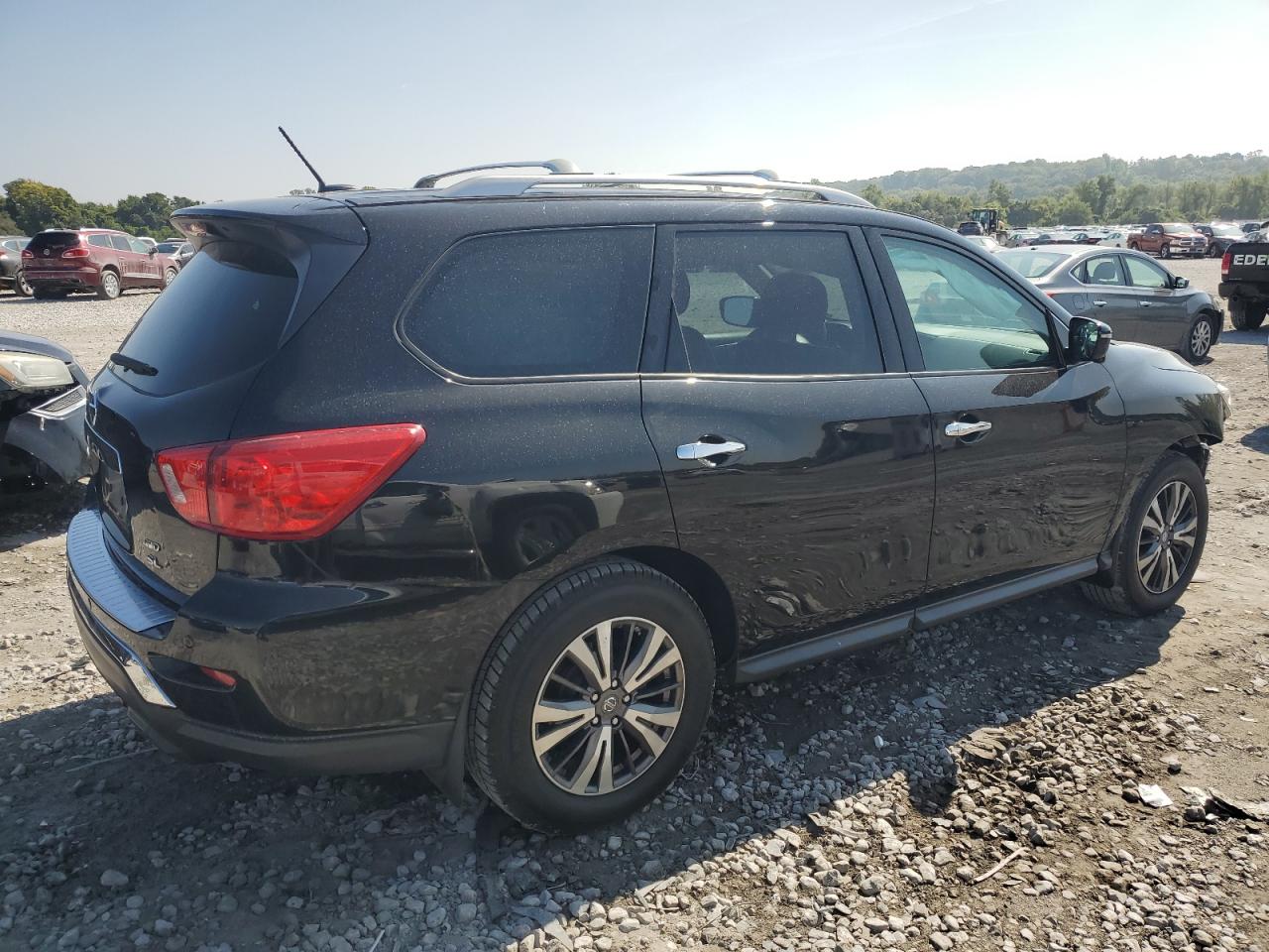 2017 Nissan Pathfinder S VIN: 5N1DR2MM6HC656600 Lot: 80462855