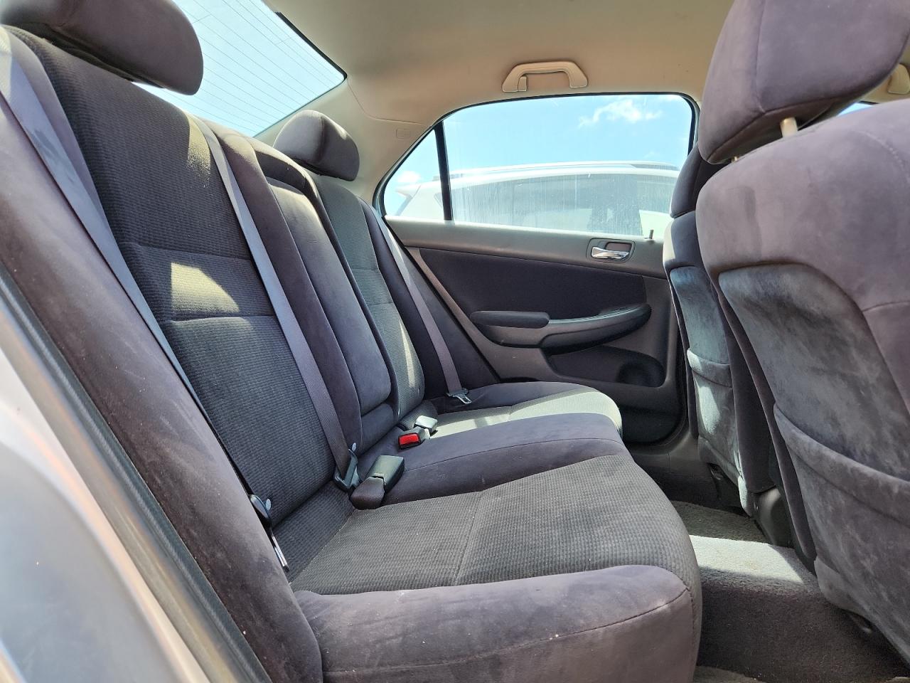 2005 Honda Accord Lx VIN: JHMCM56425C005343 Lot: 81578705