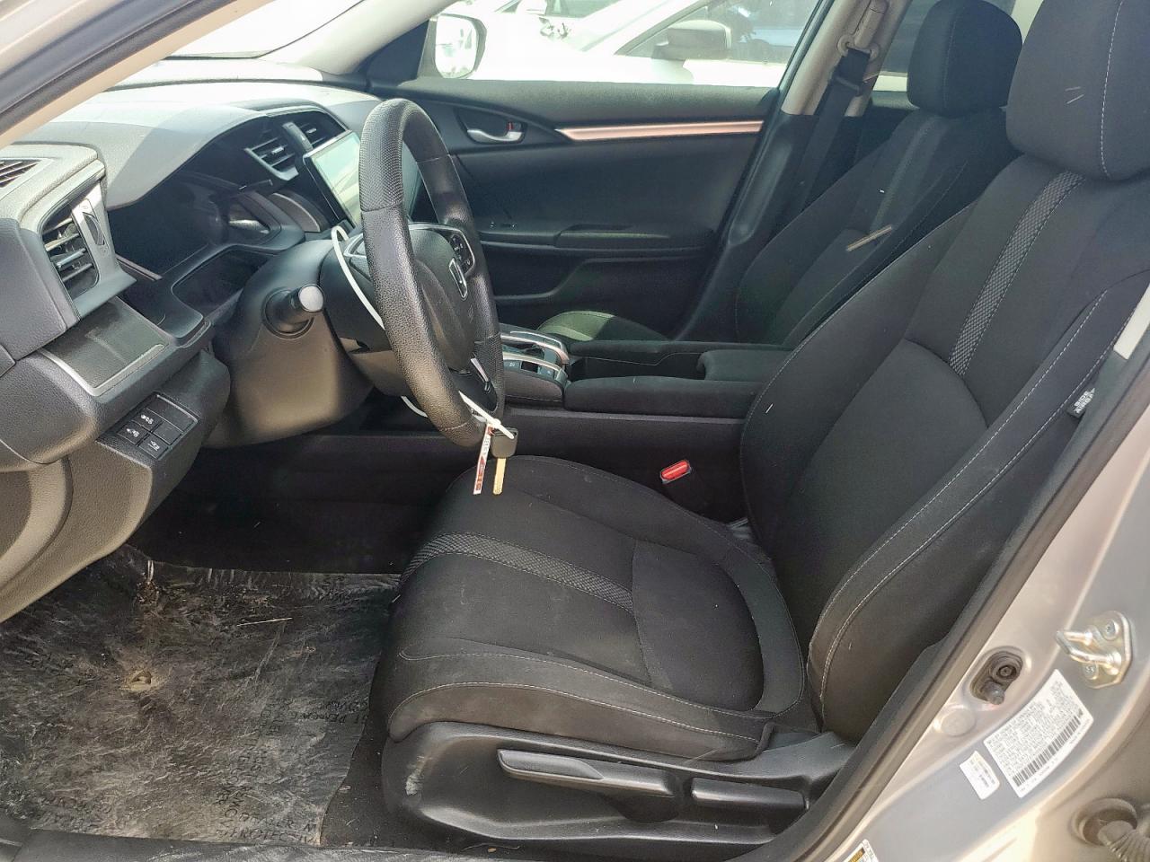 2019 Honda Civic Lx VIN: 2HGFC2F67KH592005 Lot: 71282435