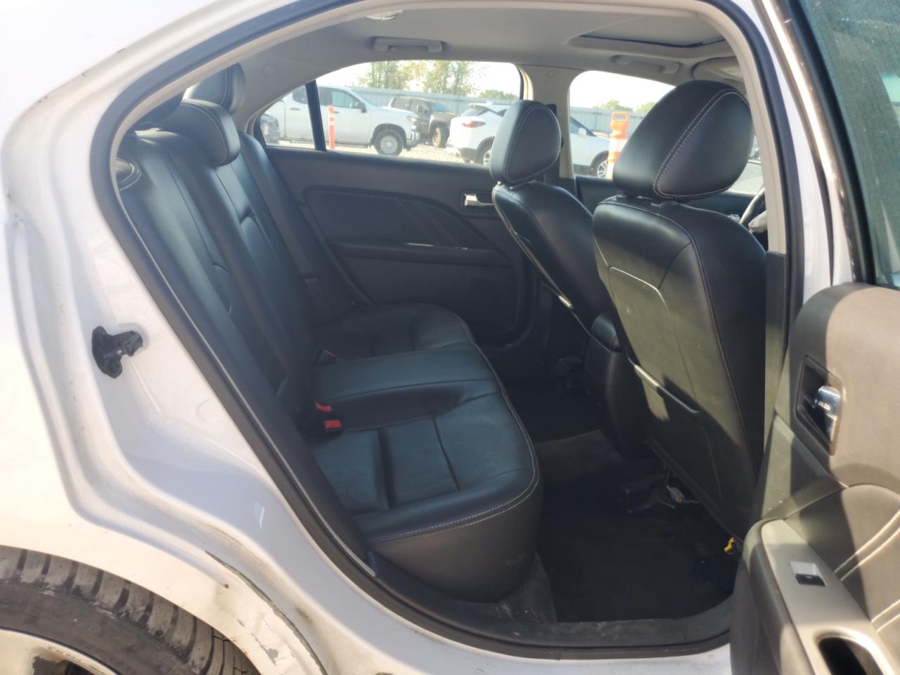 2011 Ford Fusion Sport VIN: 3FAHP0KC5BR242183 Lot: 84238015
