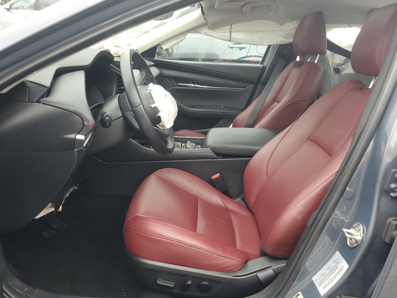 2025 Mazda 3 Preferred VIN: JM1BPBCMXS1766636 Lot: 83758785