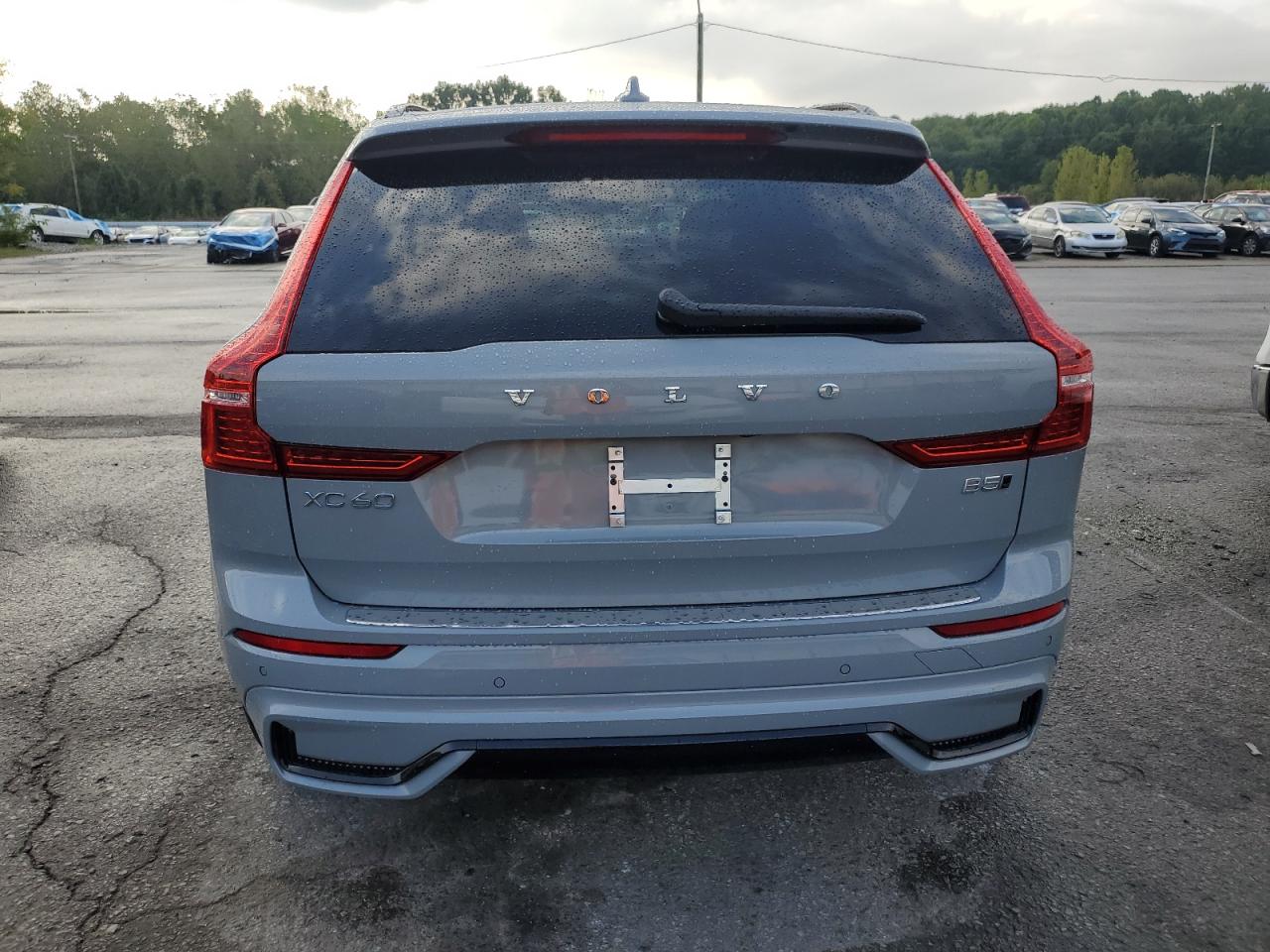 2025 Volvo Xc60 Plus VIN: YV4M12RC5S1133452 Lot: 80903595