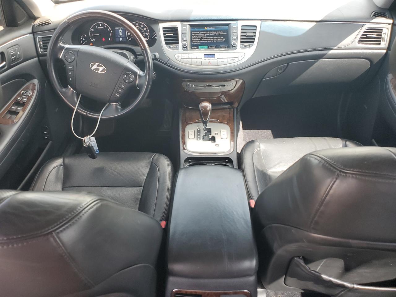 2010 Hyundai Genesis 4.6L VIN: KMHGC4DF5AU105246 Lot: 81300535