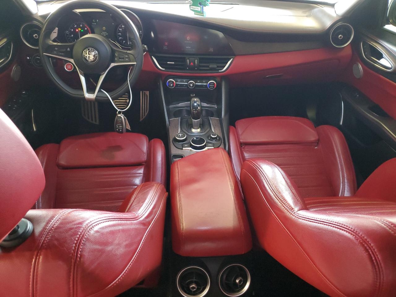 2017 Alfa Romeo Giulia Ti Q4 VIN: ZARFAEEN6H7553298 Lot: 83874625