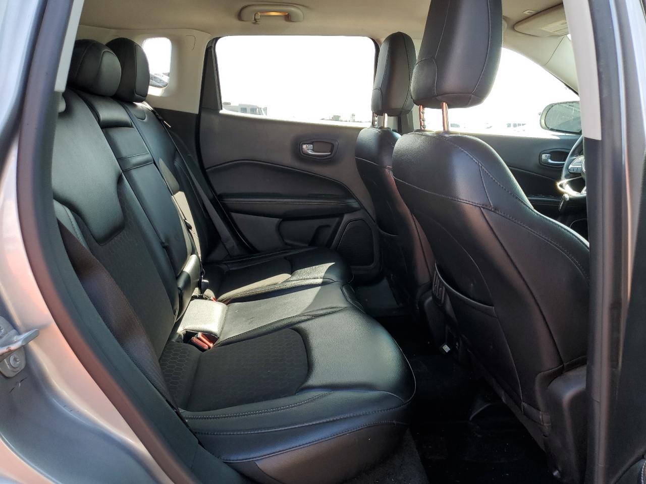 2017 Jeep Compass Latitude VIN: 3C4NJCBB1HT694151 Lot: 83947525