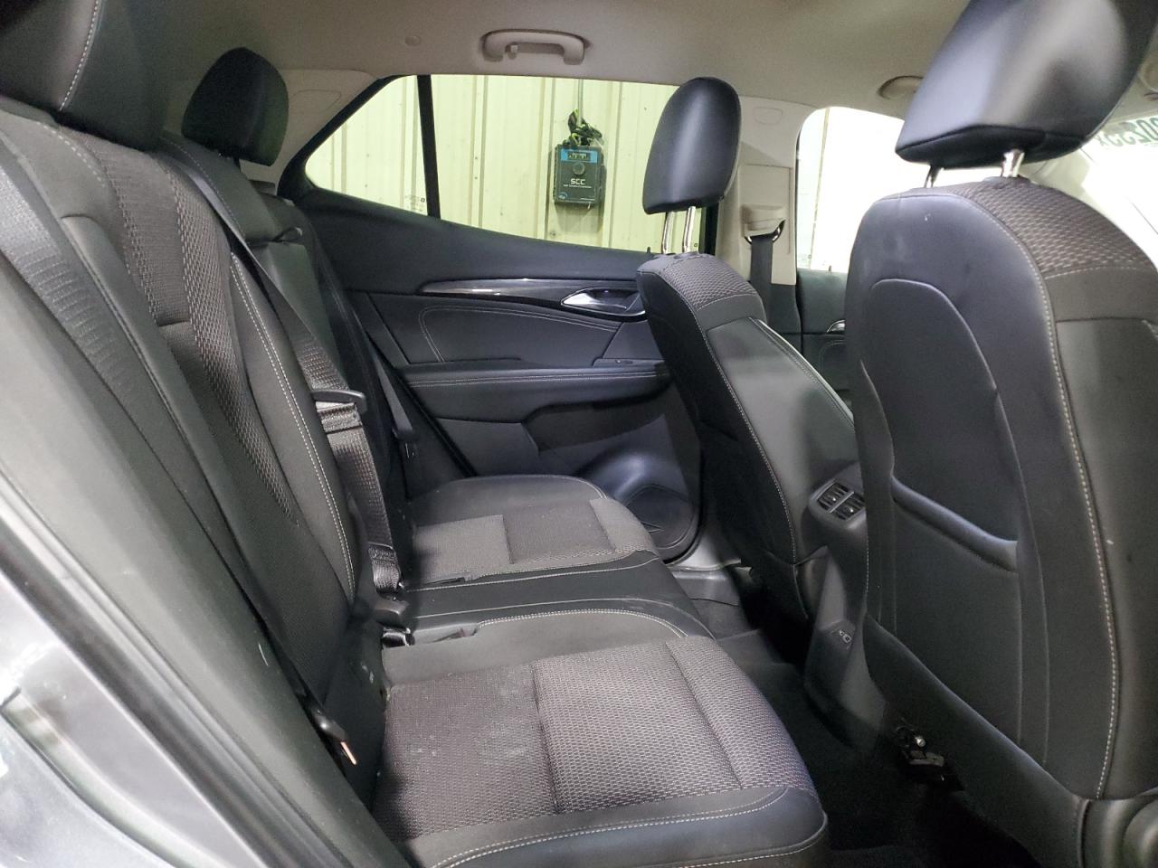 2022 Buick Envision Preferred VIN: LRBAZLR40ND050073 Lot: 70880235