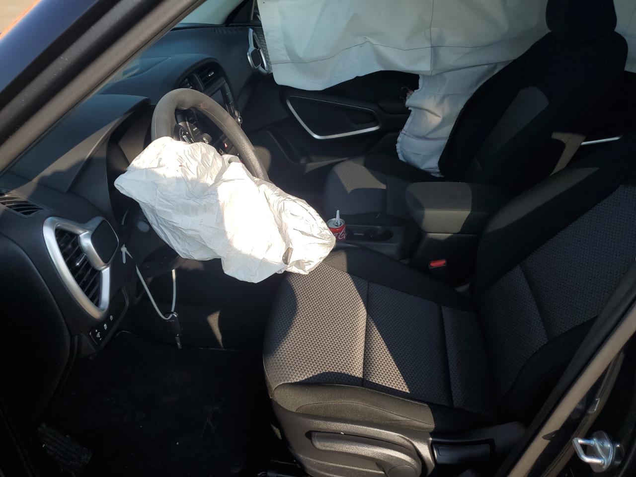 2023 Kia Soul Lx VIN: KNDJ23AU0P7890423 Lot: 81503835