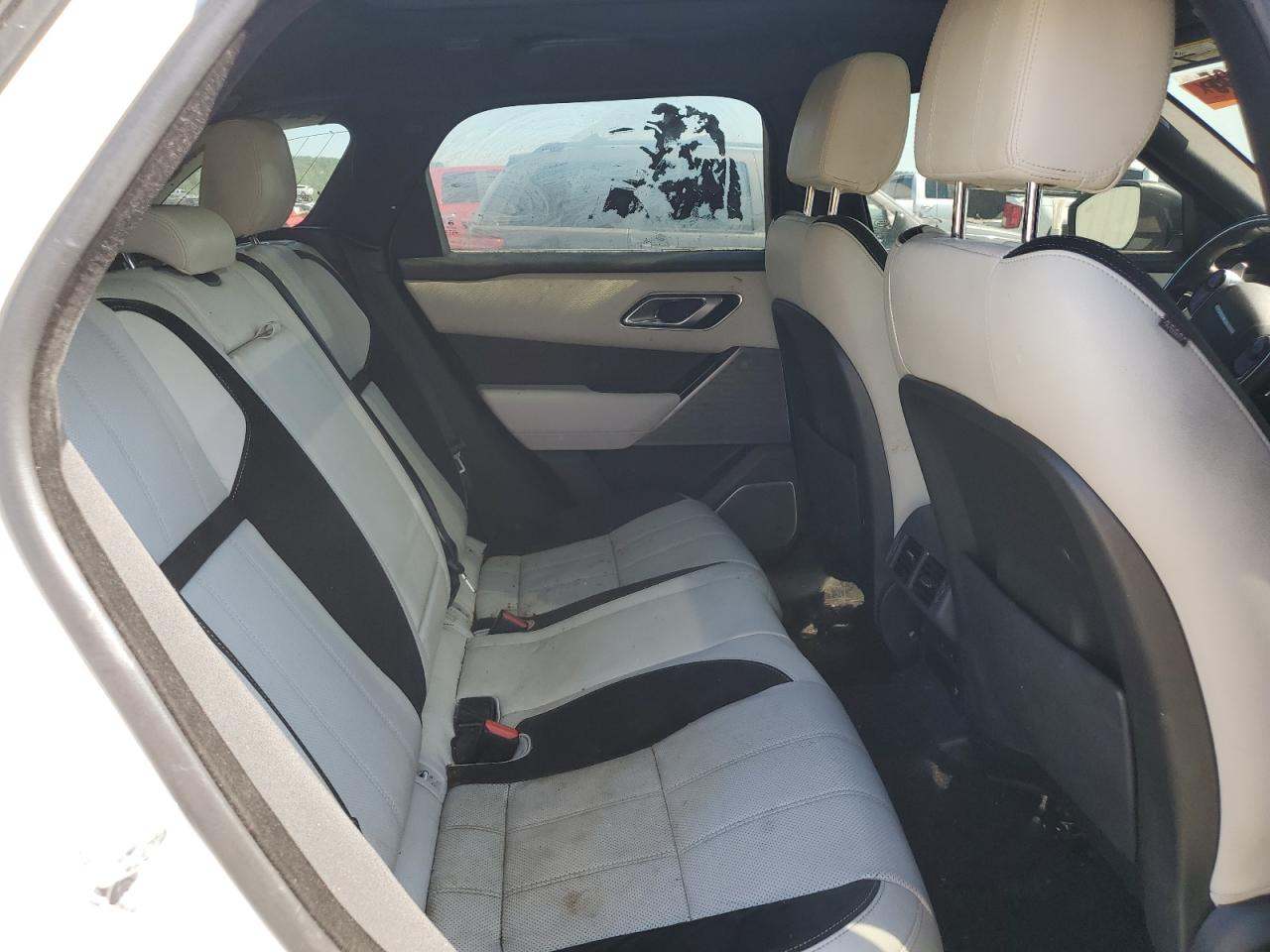 2018 Land Rover Range Rover Velar R-Dynamic Se VIN: SALYL2RX9JA743170 Lot: 80479495