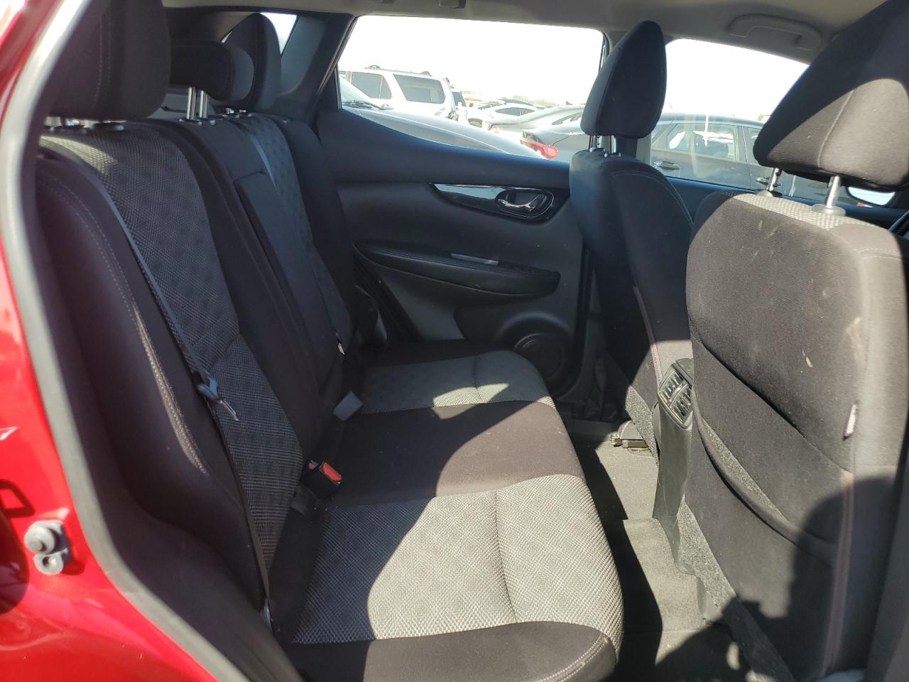 2017 Nissan Rogue Sport S VIN: JN1BJ1CR4HW142482 Lot: 81773385