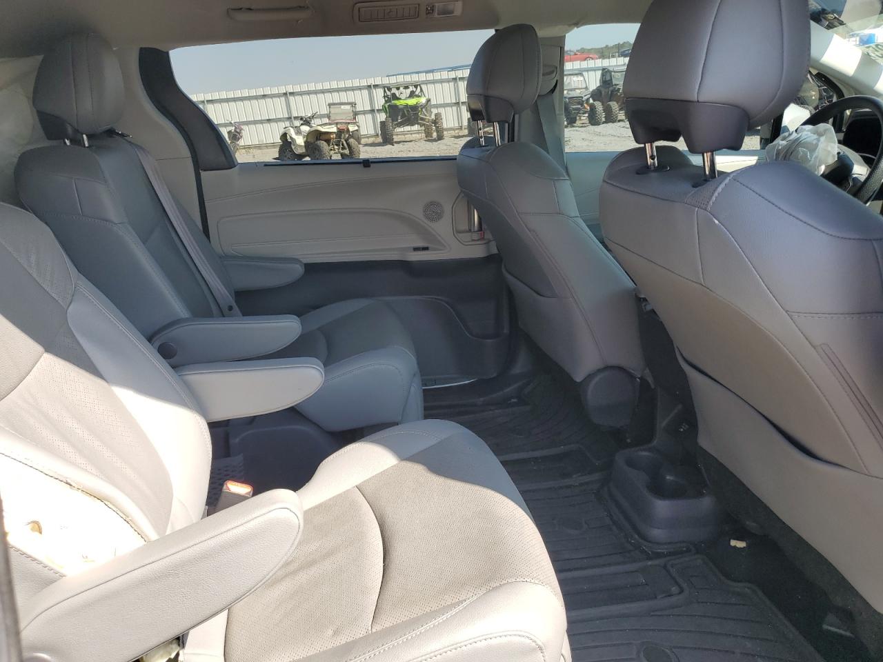 2021 Toyota Sienna Limited VIN: 5TDZRKEC8MS018082 Lot: 80797425