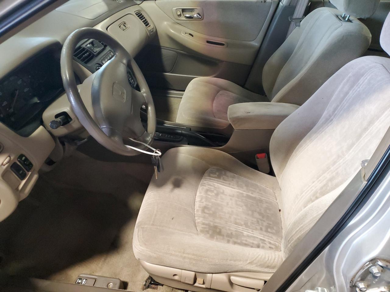 1999 Honda Accord Ex VIN: 1HGCG5651XA114815 Lot: 82134635