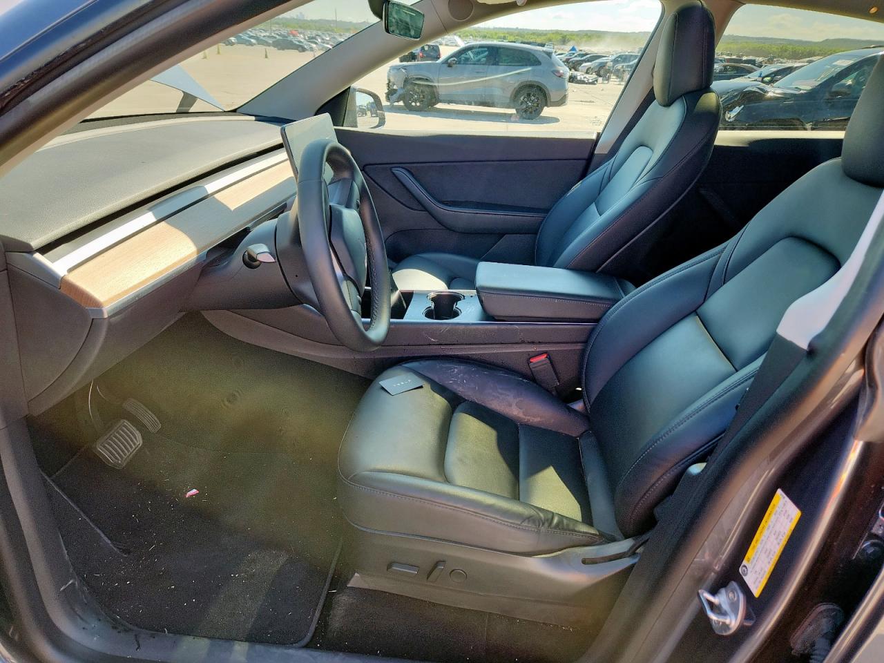 2020 Tesla Model Y VIN: 5YJYGDEE7LF047638 Lot: 71447705