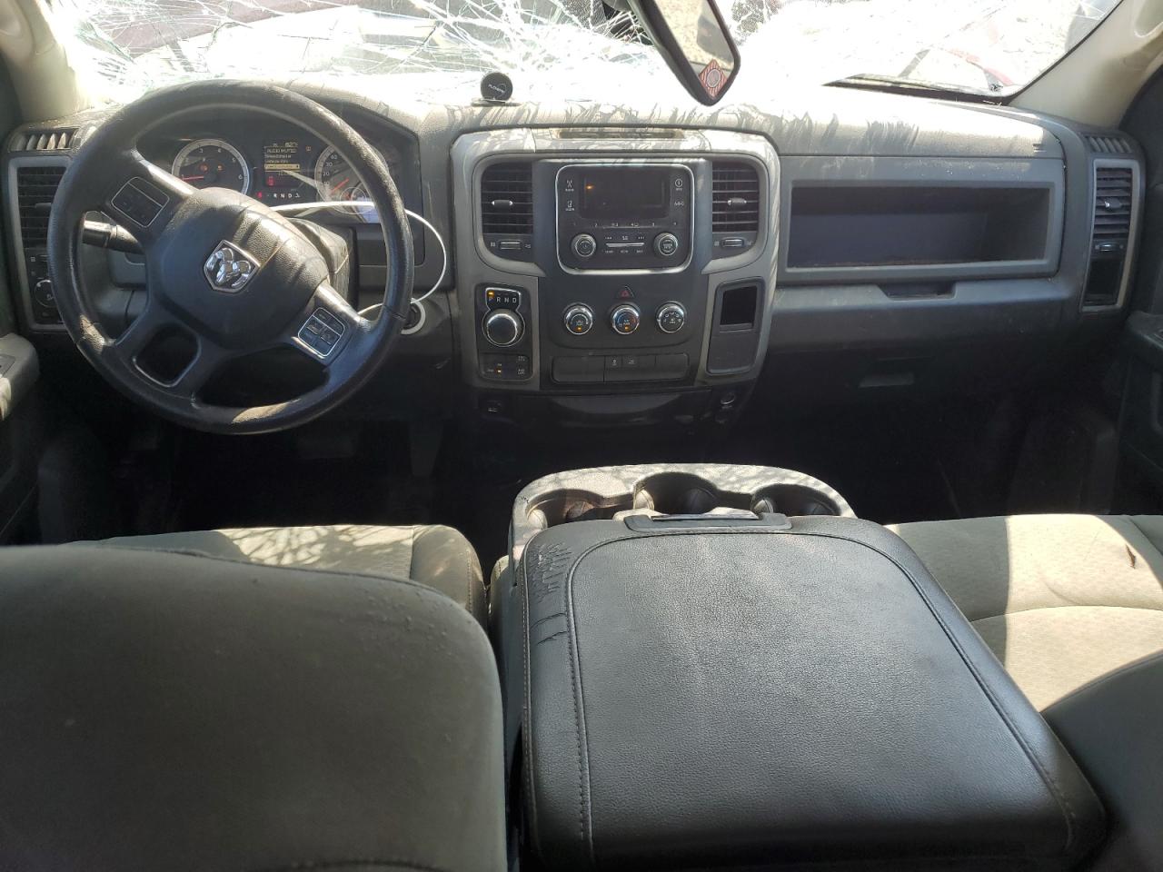 2016 Ram 1500 St VIN: 1C6RR7KT7GS198482 Lot: 81118275