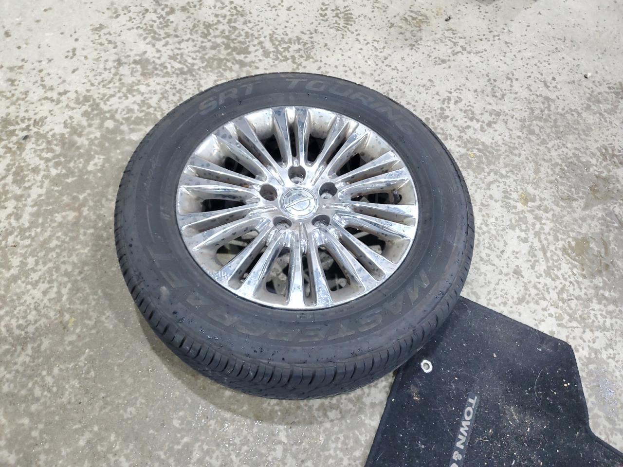 2011 Chrysler Town & Country Limited VIN: 2A4RR6DG2BR631441 Lot: 72066635