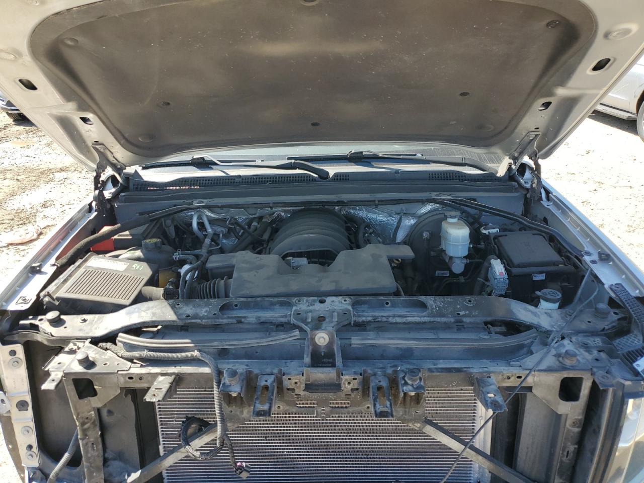 2015 Chevrolet Suburban K1500 Lt VIN: 1GNSKJKC3FR226190 Lot: 83808735