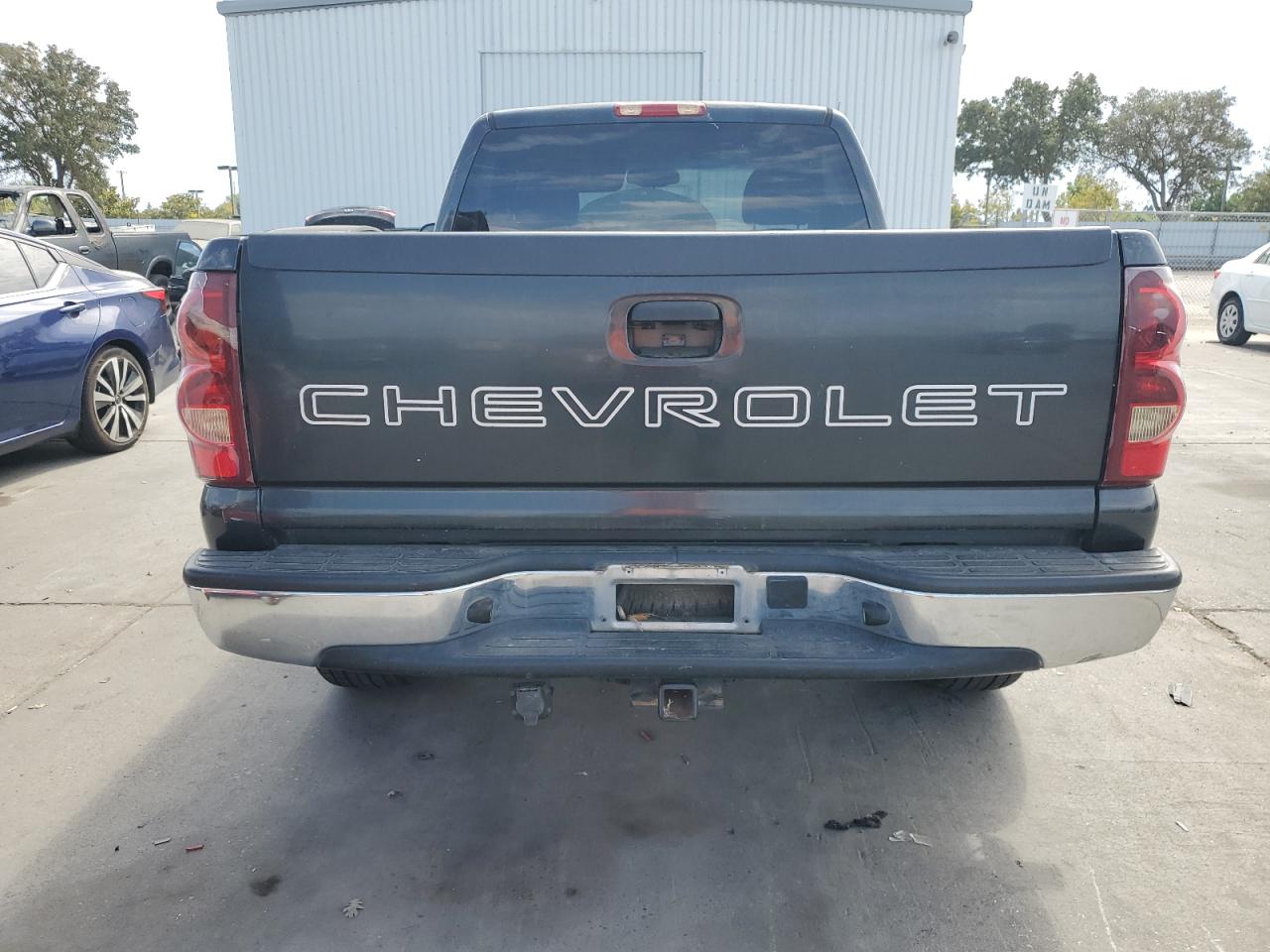 2003 Chevrolet Silverado C1500 VIN: 1GCEC14VX3Z260463 Lot: 81490175