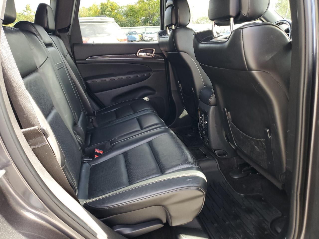 2015 Jeep Grand Cherokee Overland VIN: 1C4RJFCT9FC196928 Lot: 84224965